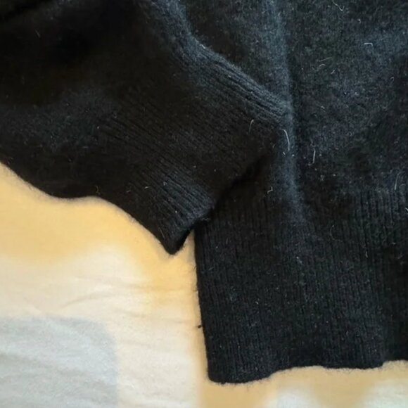 Charter Club cashmere black turtleneck sweater - Picture 7 of 7